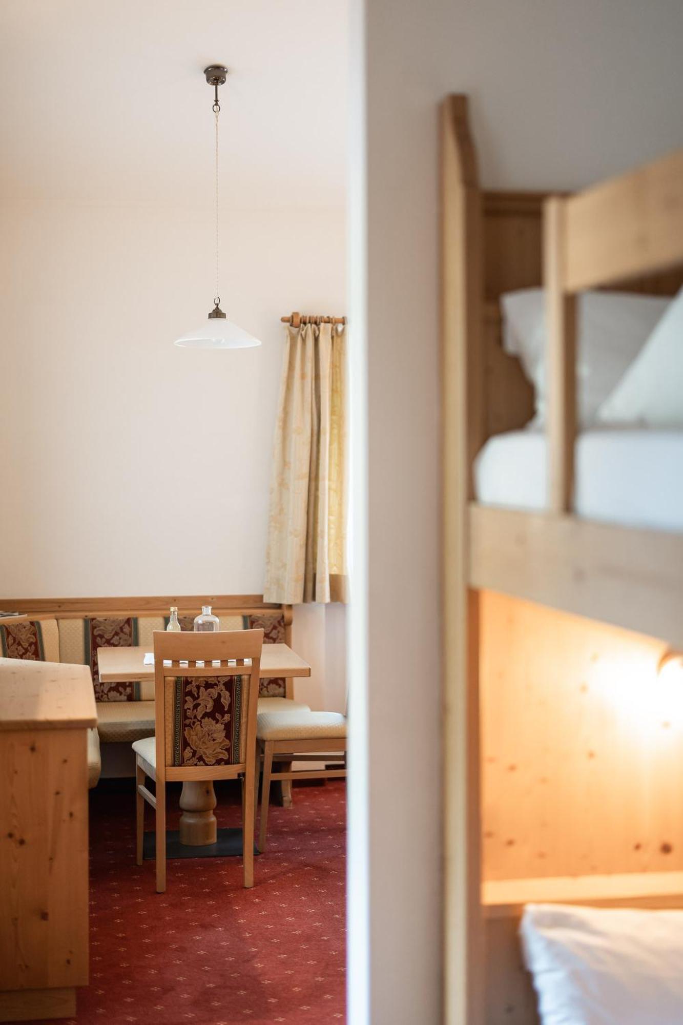 Tonzhaus Hotel Senales/Schnals Buitenkant foto